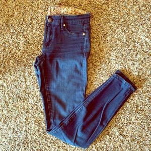 Size 25 Rich & Skinny Skinny Jeans
